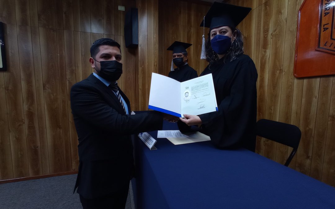 Universidad IVES felicita a Félix Eduardo Rodríguez, nuevo Licenciado en Contaduría