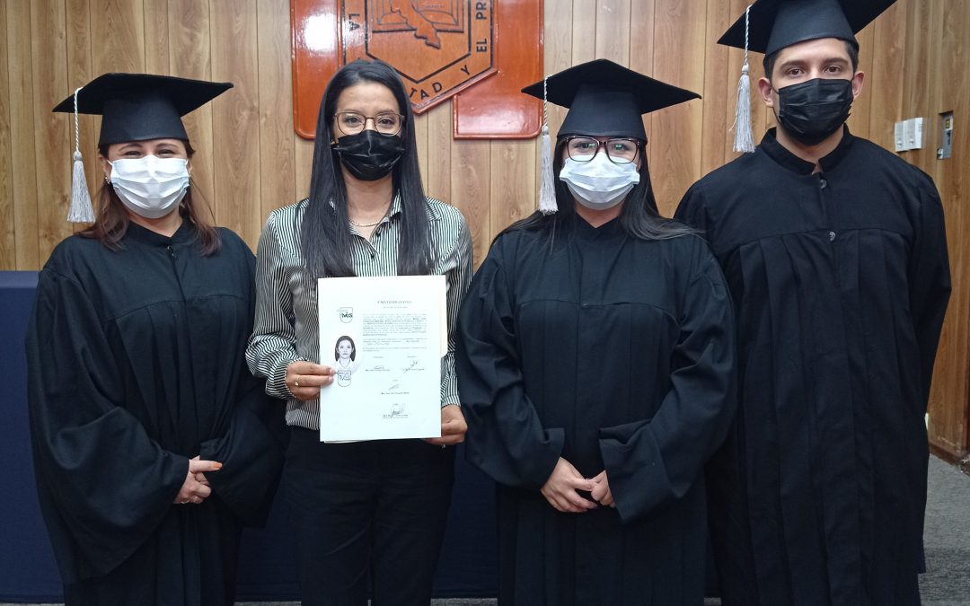 Muchas felicidades Cinthya Saraí Barragán, nueva Licenciada en Pedagogía