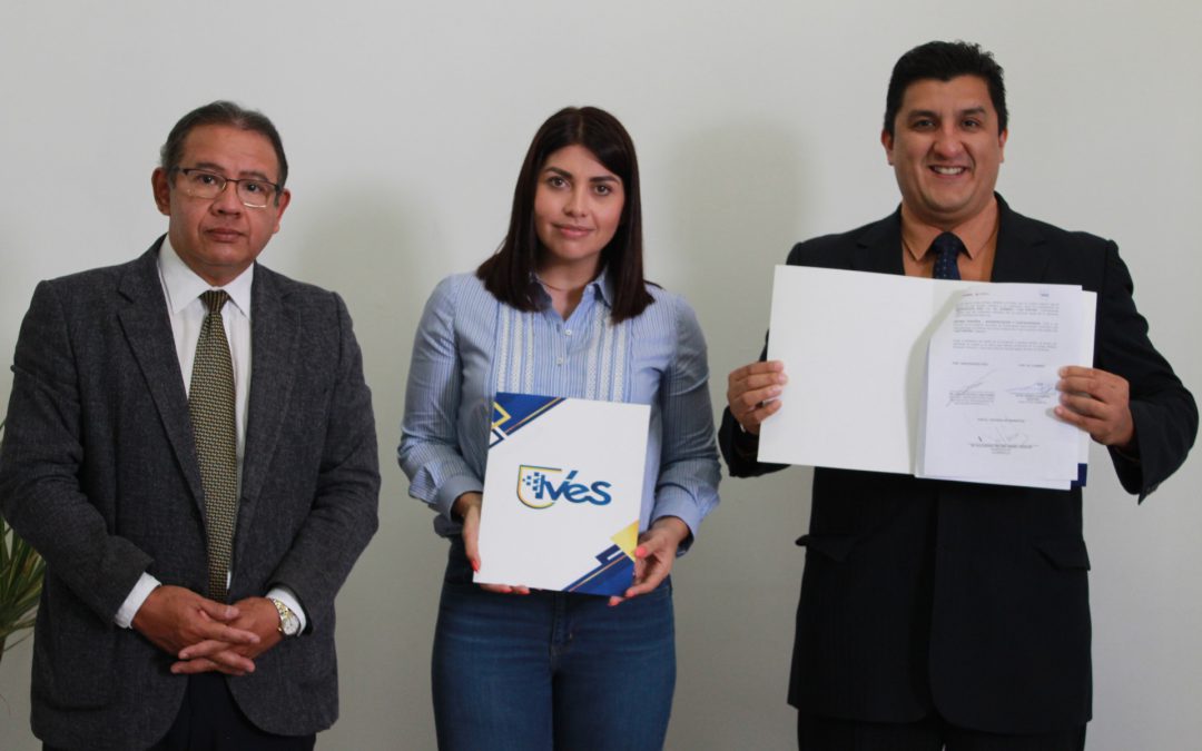 Jóvenes de Aldea Meced serán beneficiados con convenio de Universidad IVES con el Consejo Municipal para la Asistencia Social y DIF Xalapa