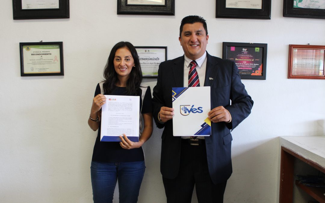Universidad IVES firma convenio de capacitación con el CAM “María de los Ángeles Bello Aguirre”