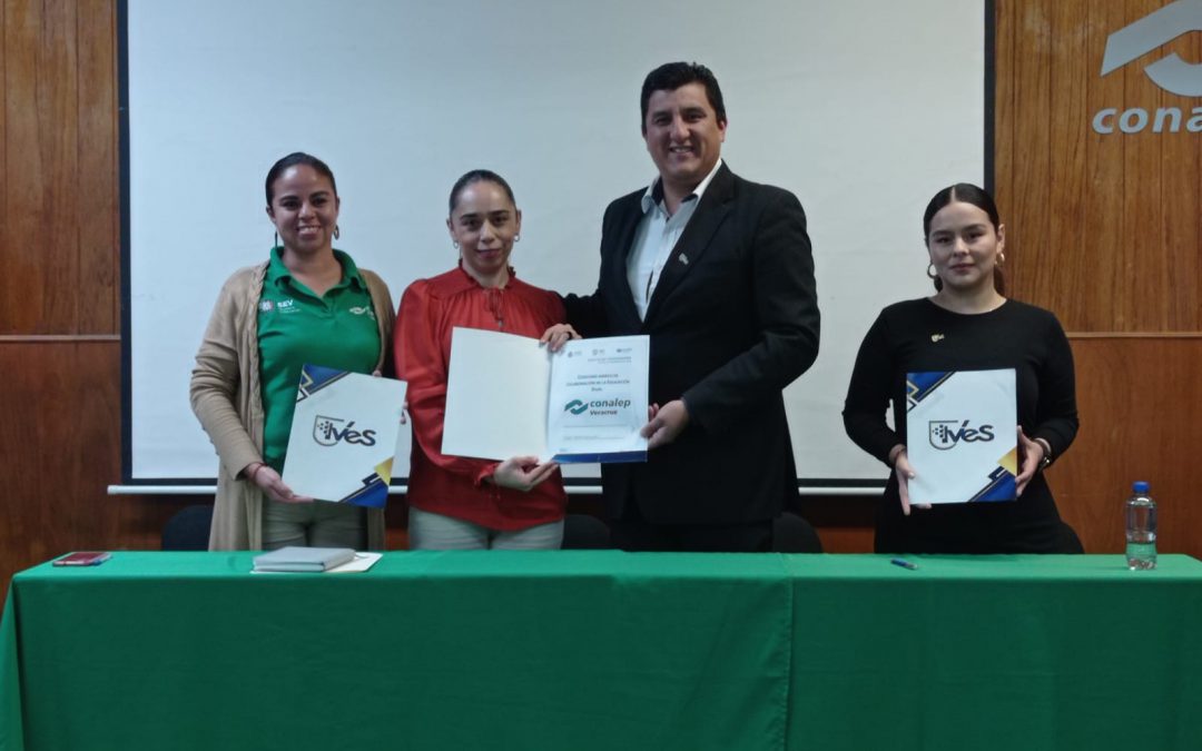 Universidad IVES y CONALEP Veracruz firman convenio para impulsar programa de “educación dual”